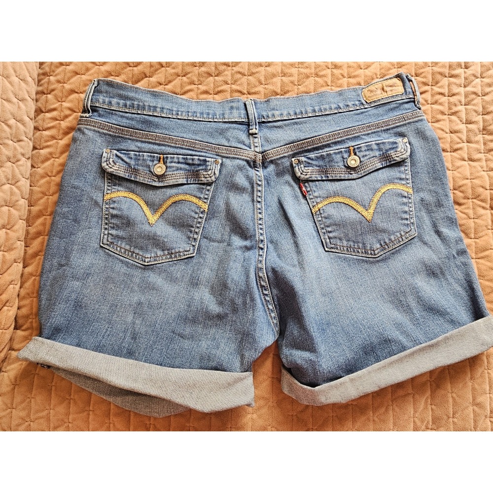 Levi's Women's Blue Denim Jean High Waisted Cuffed Back Button Pockets Shorts 16